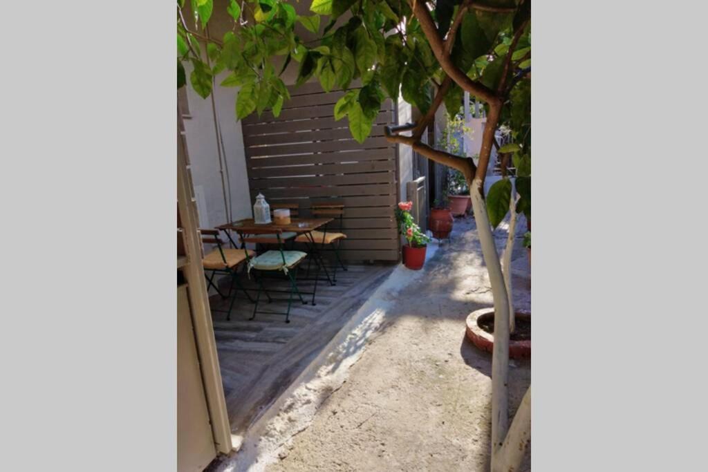 "Amelie" - Kalamata Centre Family Apartment Exterior foto